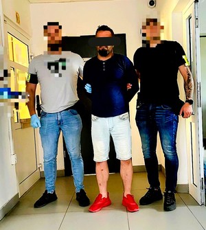 zatrzymany w trakcie doprowadzania