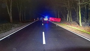 zabezpieczone miejsce wypadku drogowego